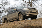 ����-����� Toyota Hilux: ���� � �������